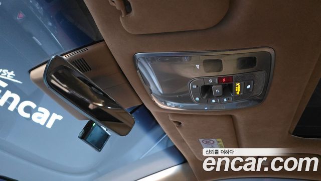 Genesis G80 2022 — photo 29