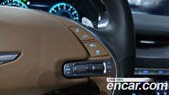Genesis G80 2022 — photo 36