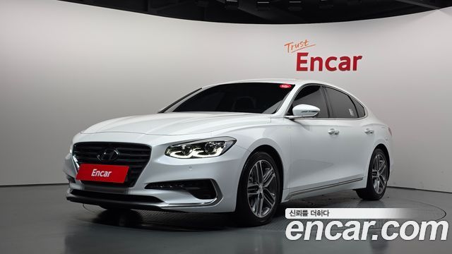 Hyundai Grandeur 2018 — photo 1