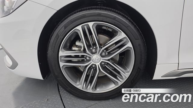 Hyundai Grandeur 2018 — photo 5