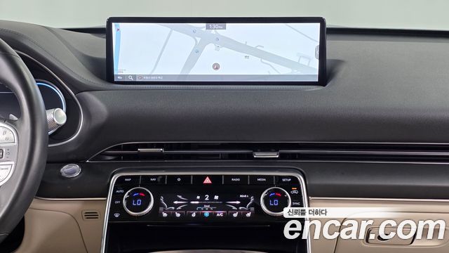 Genesis GV80 2020 — photo 20