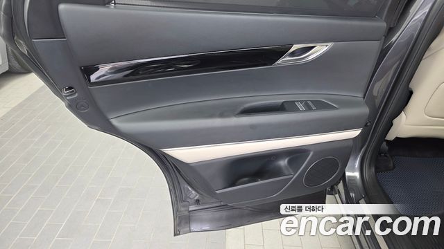 Genesis GV80 2020 — photo 15