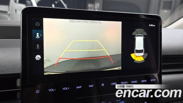 Hyundai Staria 2025 — photo 21