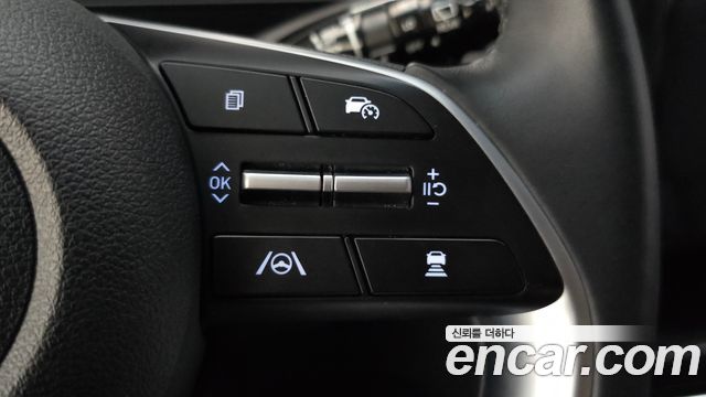 Hyundai Staria 2025 — photo 23