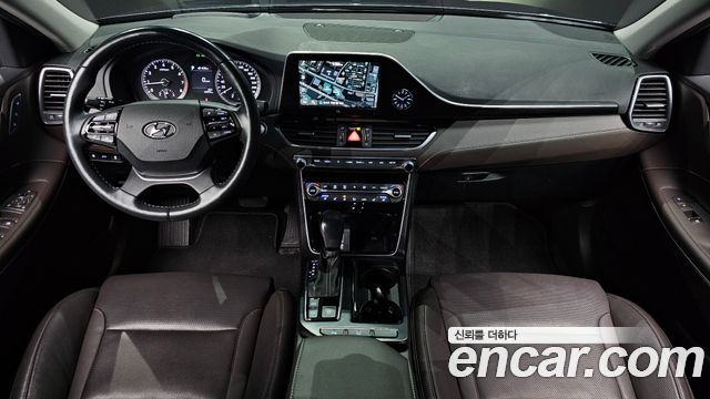 Hyundai Grandeur 2018 — photo 10