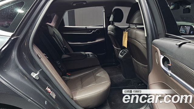 Hyundai Grandeur 2018 — photo 17