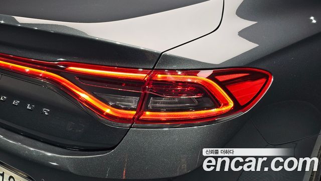 Hyundai Grandeur 2018 — photo 9