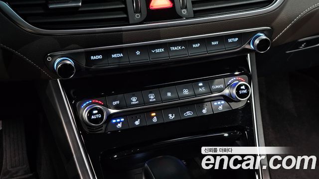 Hyundai Grandeur 2018 — photo 29