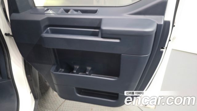 Kia PV5 2026 — photo 14