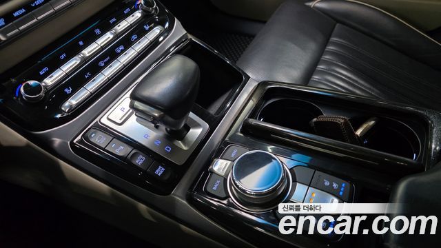 Genesis EQ900 2016 — photo 9