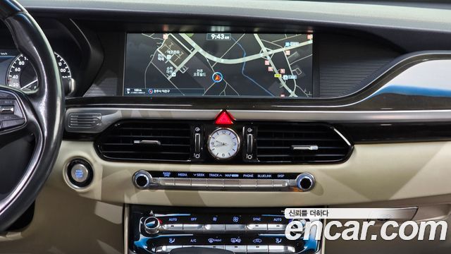 Genesis EQ900 2016 — photo 16