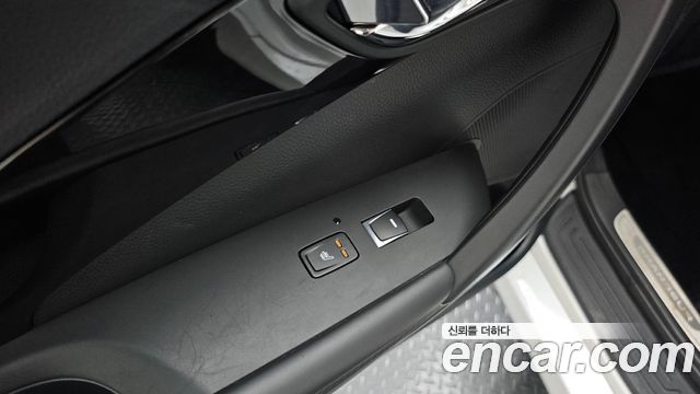Hyundai Grandeur 2017 — photo 24