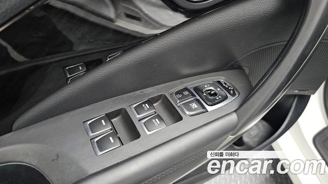 Hyundai Grandeur 2017 — photo 28