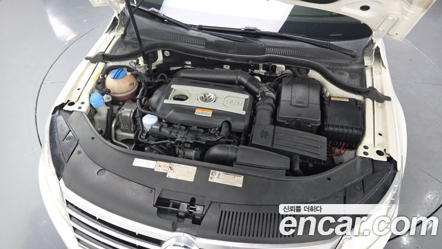 Volkswagen CC 2013 — photo 6