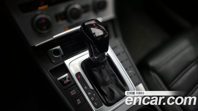 Volkswagen CC 2013 — photo 9