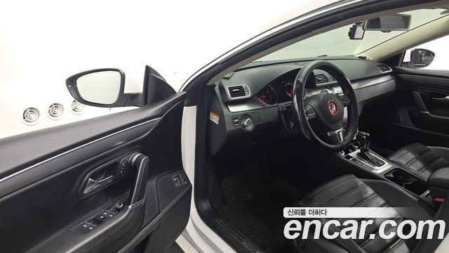 Volkswagen CC 2013 — photo 10