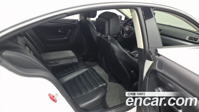 Volkswagen CC 2013 — photo 12
