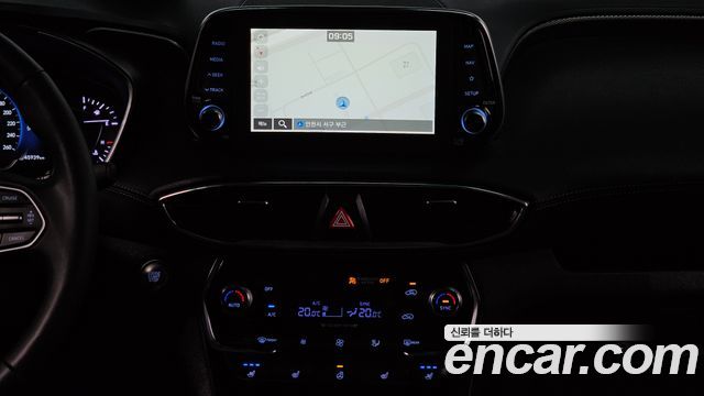 Hyundai Santafe 2020 — photo 19