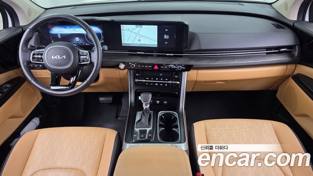 Kia Canival 2023 — photo 7