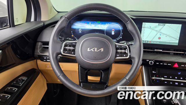 Kia Canival 2023 — photo 13