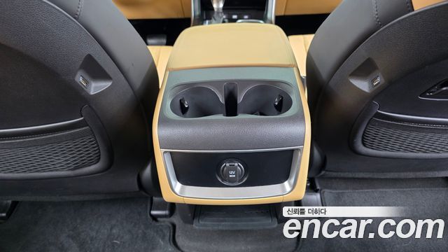 Kia Canival 2023 — photo 19