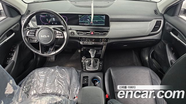 Kia Seltos 2023 — photo 7