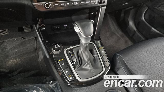 Kia Seltos 2023 — photo 9