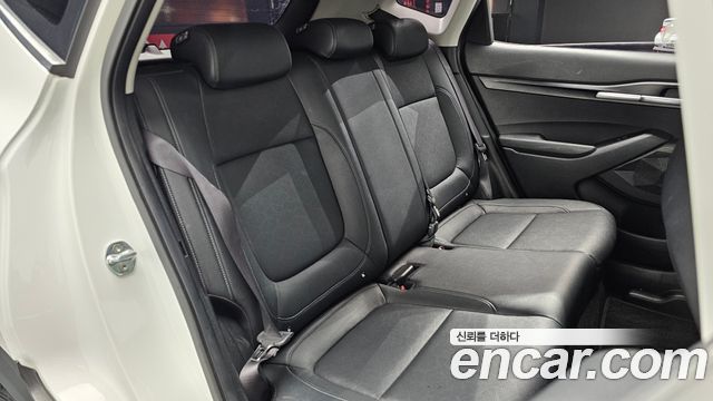 Kia Seltos 2023 — photo 12