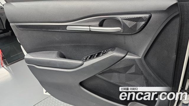 Kia Seltos 2023 — photo 14