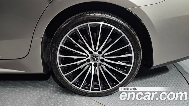 Mercedes-Benz CLS-Class 2022 — photo 7