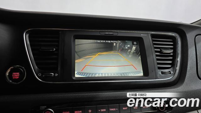 Kia Canival 2019 — photo 20