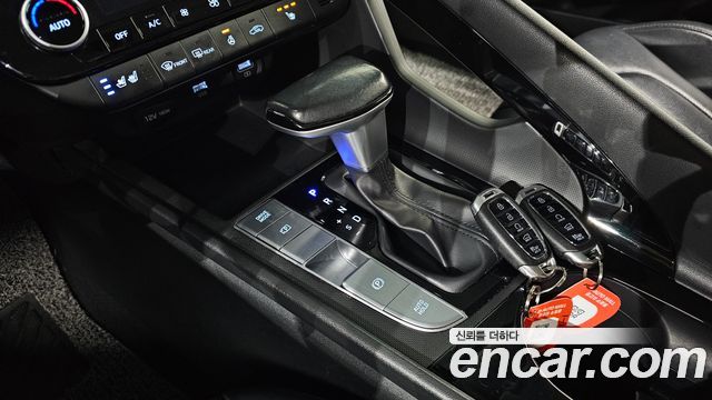 Hyundai AVANTE 2021 — photo 9