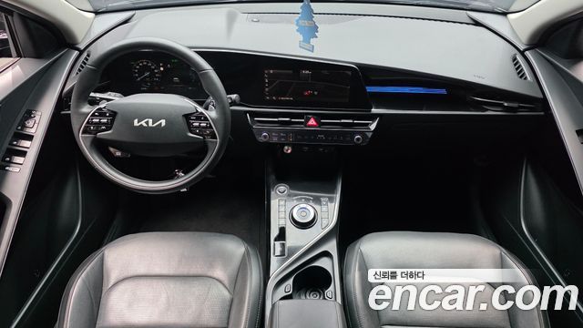 Kia Niro 2023 — photo 10