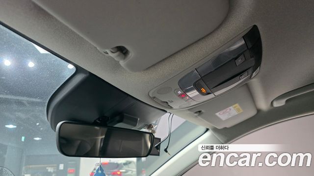 Kia Niro 2023 — photo 25