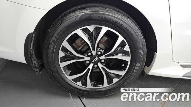 Kia Canival 2019 — photo 5