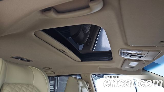 Kia Canival 2019 — photo 17