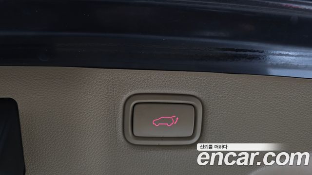 Kia Canival 2018 — photo 16