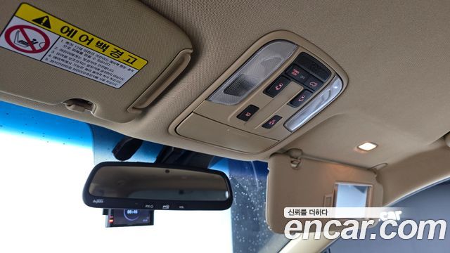 Kia Canival 2018 — photo 20