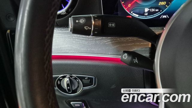 Mercedes-Benz CLS-Class 2021 — photo 11