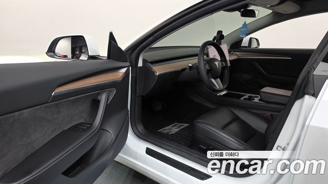 Tesla Model 3 2021 — photo 10