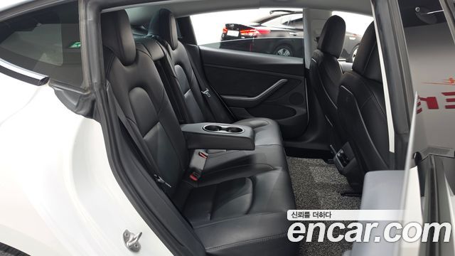 Tesla Model 3 2021 — photo 12