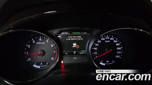 Kia Canival 2020 — photo 11
