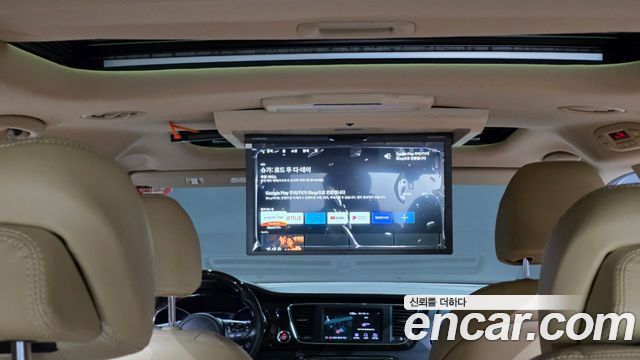 Kia Canival 2020 — photo 24