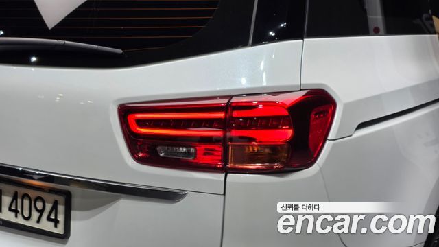 Kia Canival 2020 — photo 9