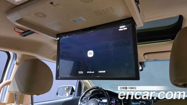 Kia Canival 2020 — photo 37