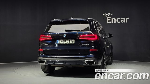 BMW X5 2022 — photo 4