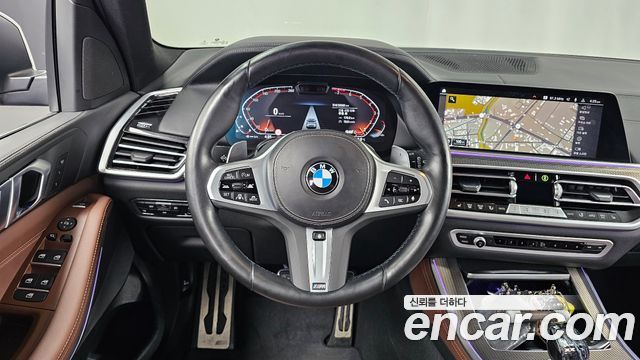 BMW X5 2022 — photo 13