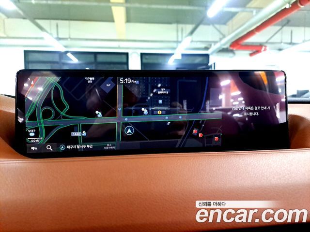 Genesis G80 2022 — photo 14