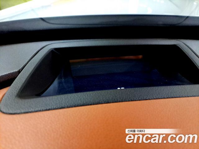 Genesis G80 2022 — photo 17