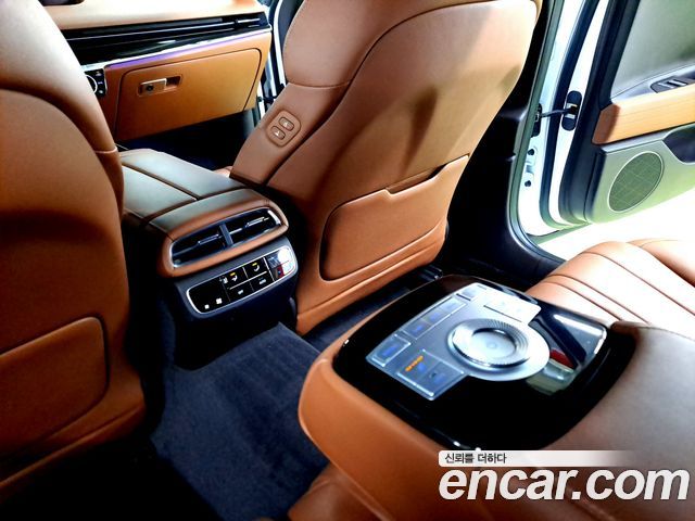 Genesis G80 2022 — photo 19